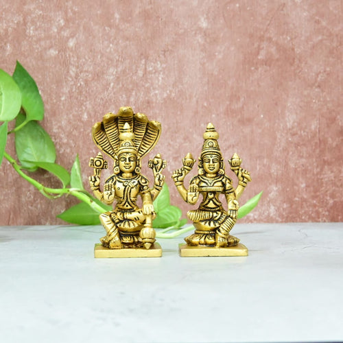 Vishnu Laksmi Brass Idol Set Small Size (5.5