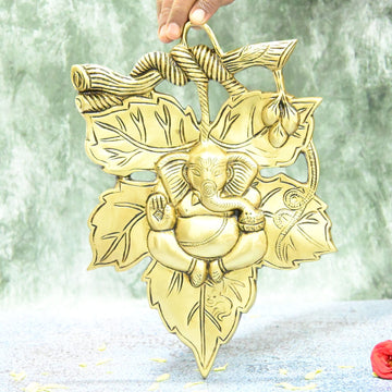 Brass Wall Hanging Ganesh for Pooja Room Home Decoration (7 Inch) LEAF Ganpati Decor Puja Mandir Main Entrance Door Big Size Vinayagar Ganesha