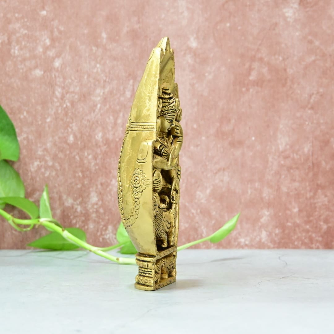 Goddess Lakshmi Brass Statue Idol in Hand Small Size Maa Laxmi Murti Unique Handcarfted collection Showpiece Home Décor