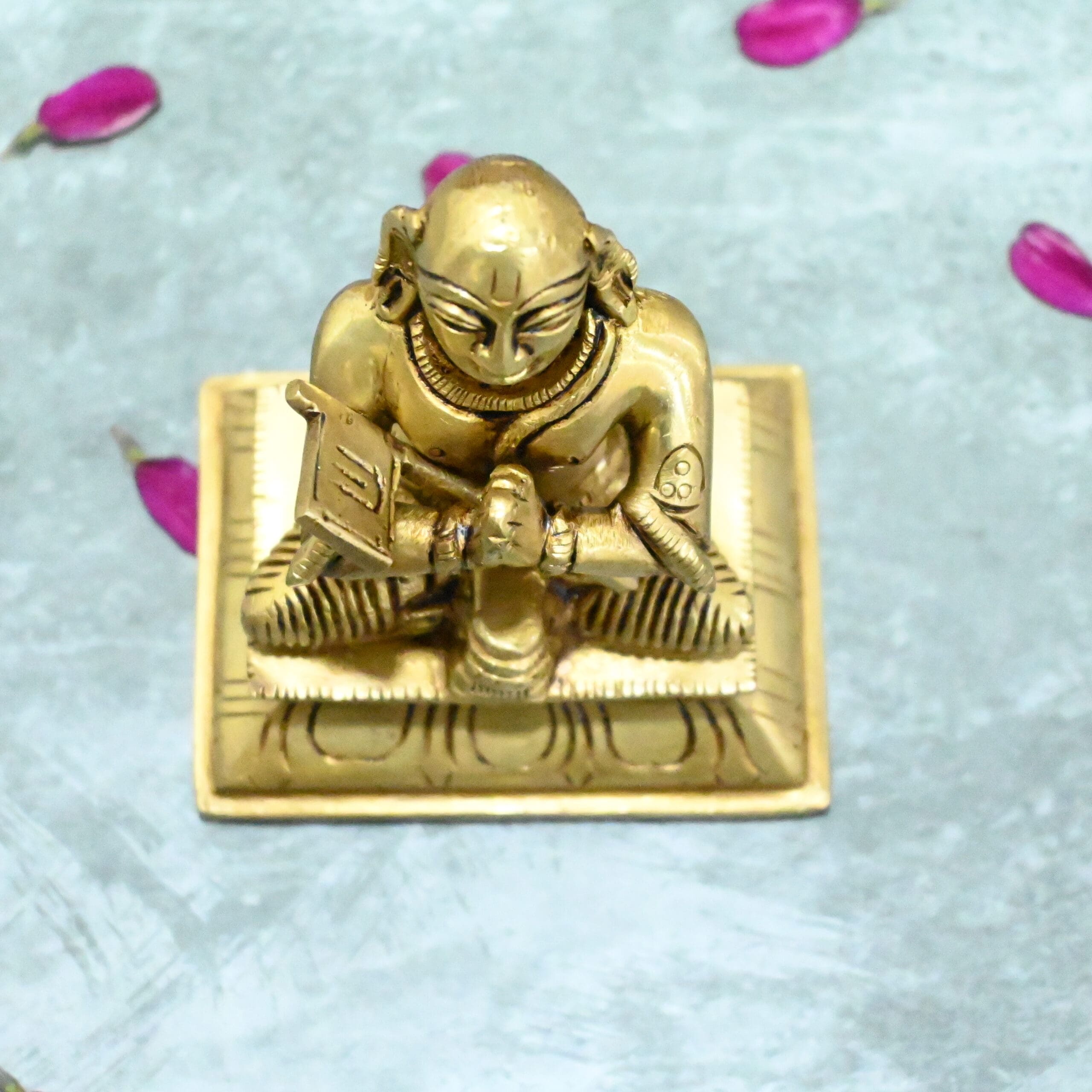 రామానుజర్ విగ్రహం చిన్న పరిమాణం (4 అంగుళాలు) ఇత్తడి రామానుజ విగ్రహం అకా. శ్రీ రామానుజాచార్య విగ్రహం (నమ్మాళ్వార్)
