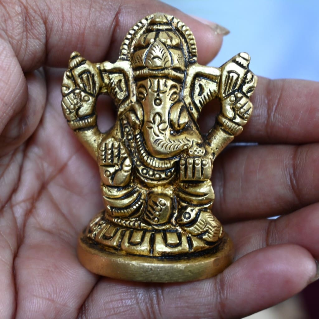 Brass ganpati idol for home decoration lord ganpati murti ganesh statue puja gift small size
