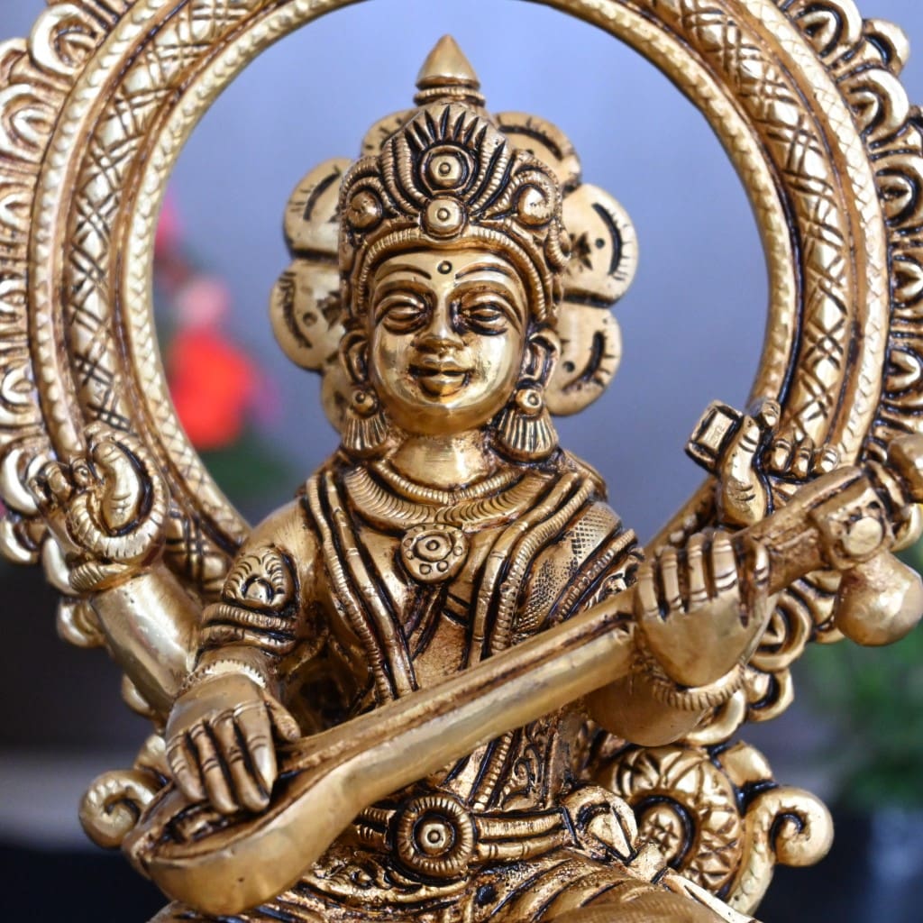 Saraswati idol Murti brass home decor goddess (9.5 Inch, 2.1 Kg)